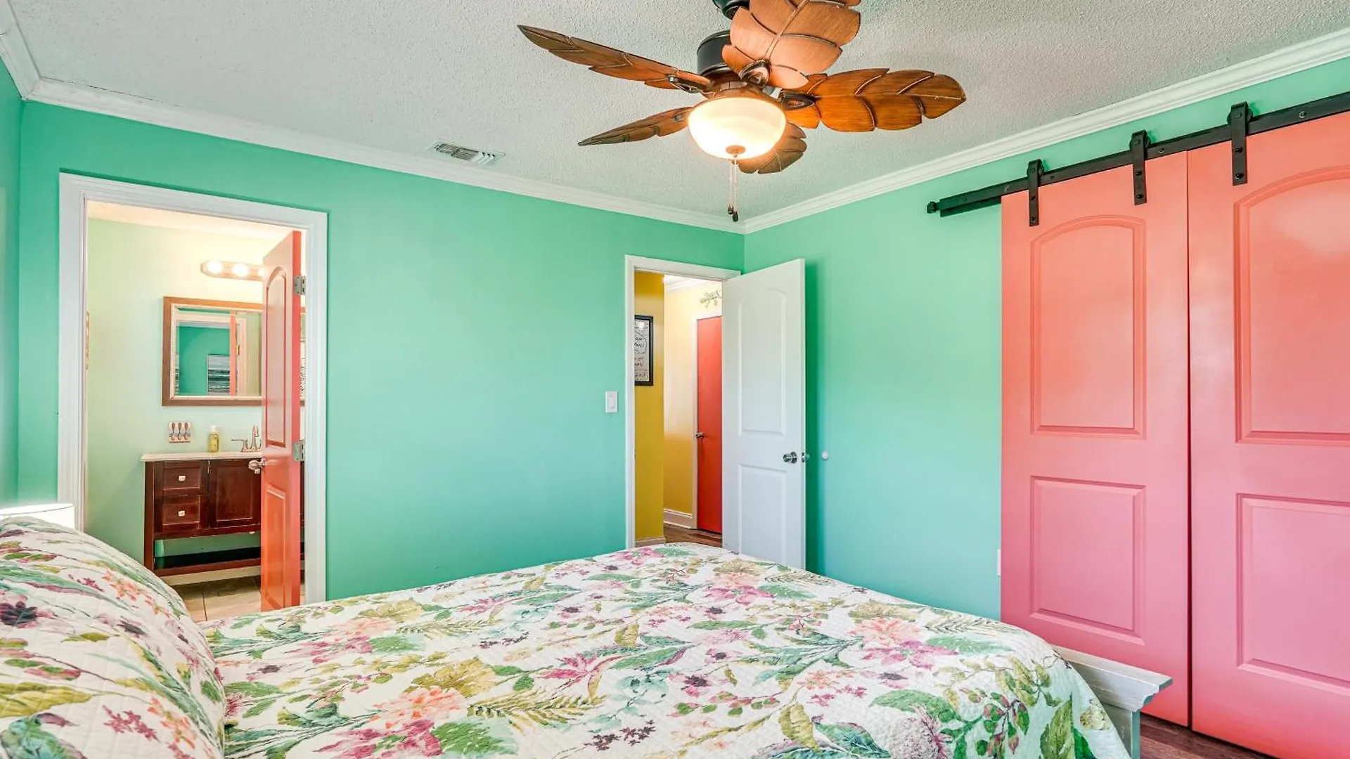 Ferienhaus Panama City Home With Fire Pit - Walk To Beaches! Panama Stadt